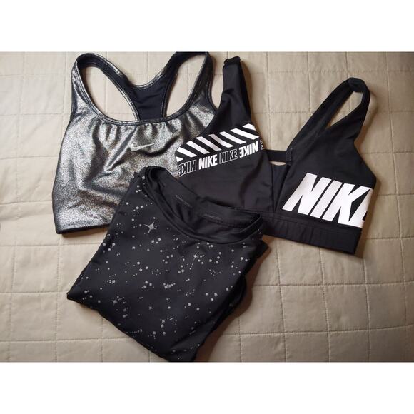 Nike Other - Nike Women's Small 3pc Bundle Sports Bras Star Print Top Black Silver Set